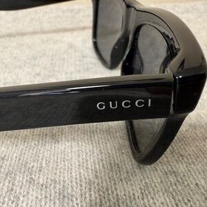 Gucci TJLO3411UL Black Square Sunglasses Bee Logo Arms w/ Case & Cloth Excellent